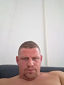 Snapshot of zagi3m23 chatting on 07.27.26 zagi3m23 online show from 07.27.26