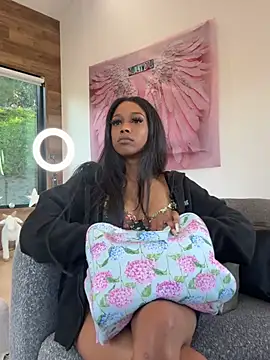 mismialove online show from 02.24.26