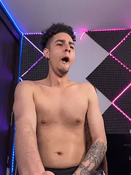 bigryann23 online show from 02.22.26